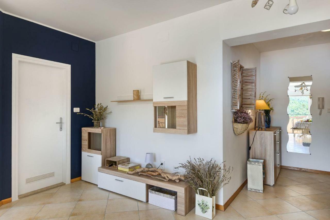 Duboko Plavo Apartment Krnica Ngoại thất bức ảnh
